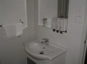 Jolly Collier Hotel Motel Dysart